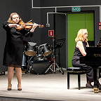 Выпускница школы 2020 года Олейникова Екатерина, партия фортепиано Почётный работник культуры г. Москвы Уварова Светлана Валентиновна