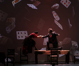 АДЕЛАИДА ИВАНОВНА ЛЮБИТ ПОГОРЯЧЕЕ