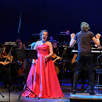 Царица ночи – Надежда Павлова, музыкальный руководитель и дирижер – Филипп Чижевский