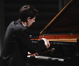 НА ЯНТАРНОМ БЕРЕГУ