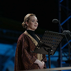 Поет Василиса Бержанская. Фото предоставлено пресс-службой Музея-заповедника «Царицыно»