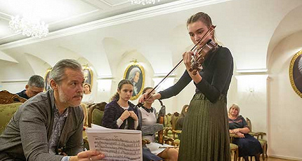 УЧИТЬСЯ, УЧИТЬСЯ И ЕЩЕ РАЗ УЧИТЬСЯ