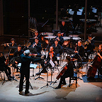 Федор Леднёв и музыканты ТО «Притяжение». Фото Никиты Чунтомова © Дом культуры «ГЭС-2»