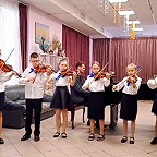 Ансамбль скрипачей