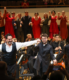 Удачное приношение, или Чтобы кипела кровь горячее!..