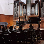 Играет Филипп Лынов. Фото автора