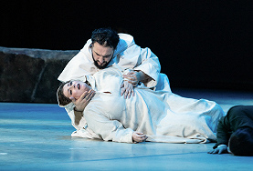 «Сила судьбы»: петербургская редакция в московской адаптации