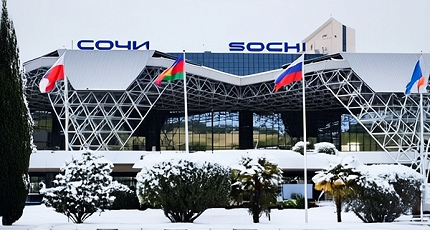  ИЗ КОНЦЕРТНЫХ ЗАЛОВ - В НАРОД 