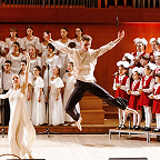 Образцовый и младший хоры «Радость», Младший хор «Радость». Хореография: Ренат Гатауллин, Полина Бондаренко (образцовый коллектив «Терпсихора» МАУДО «ДШХ №3»)