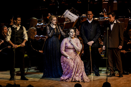 Искры финала