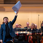 Валерий Воронов, Дмитрий Смирнов и музыканты ГАСО. Фото предоставлено пресс-службой Московской филармонии