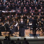 Полина Шароварова, Алексей Рубин, музыканты ГАСО и Хор Свешникова. Фото предоставлено пресс-службой Московской филармонии