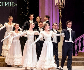 СВЕТ МОЙ. ЗЕРКАЛЬЦЕ, СКАЖИ