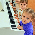 Цифрое пианино